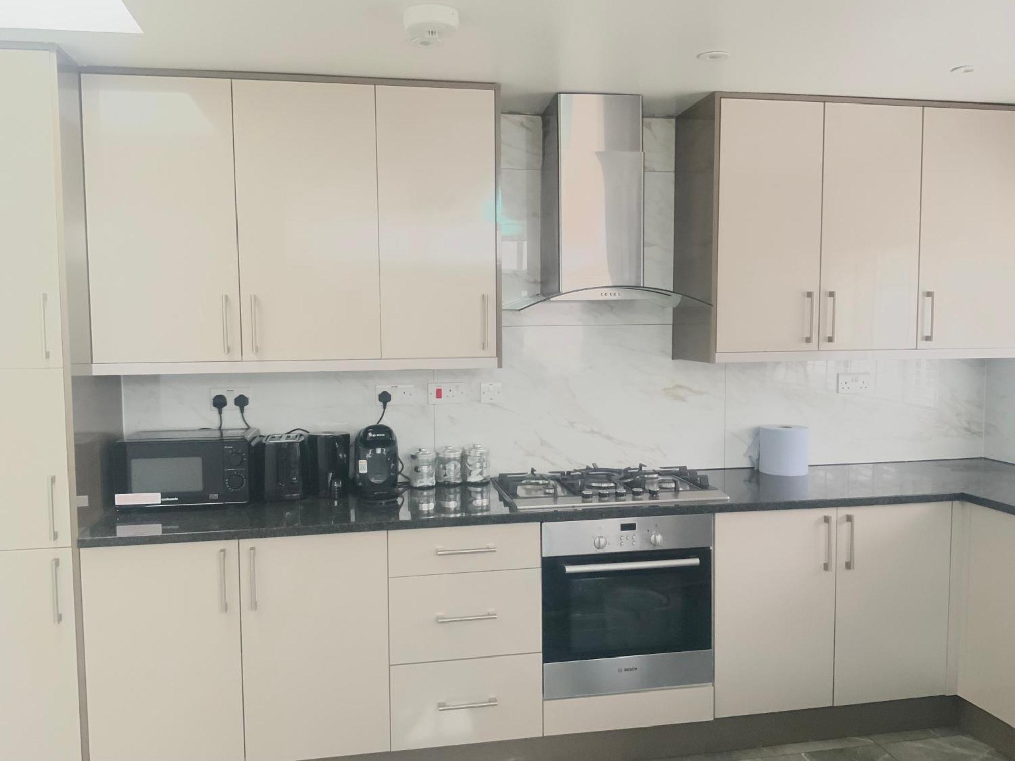 The London En-Suite Ілфорд Екстер'єр фото
