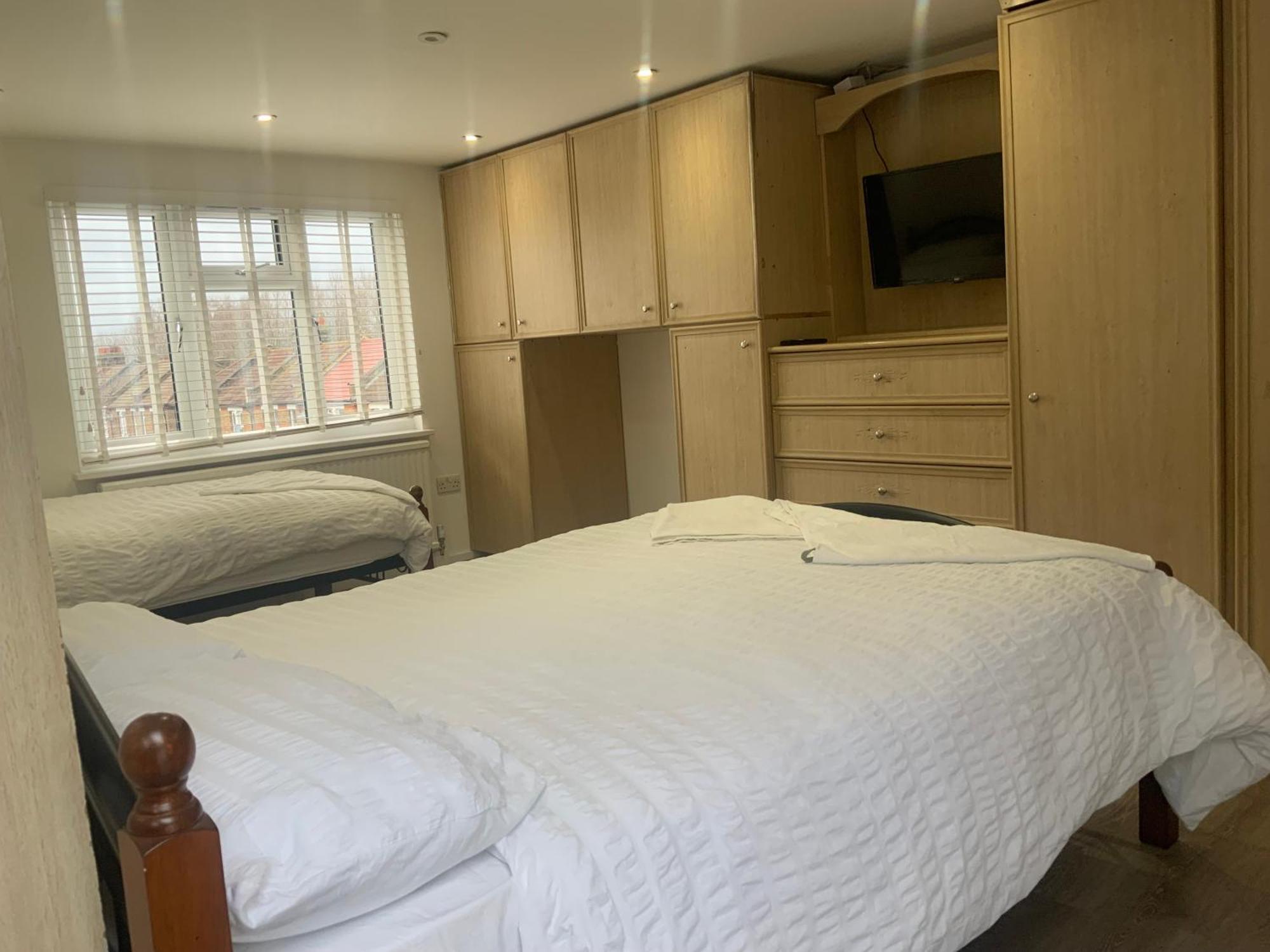The London En-Suite Ілфорд Екстер'єр фото